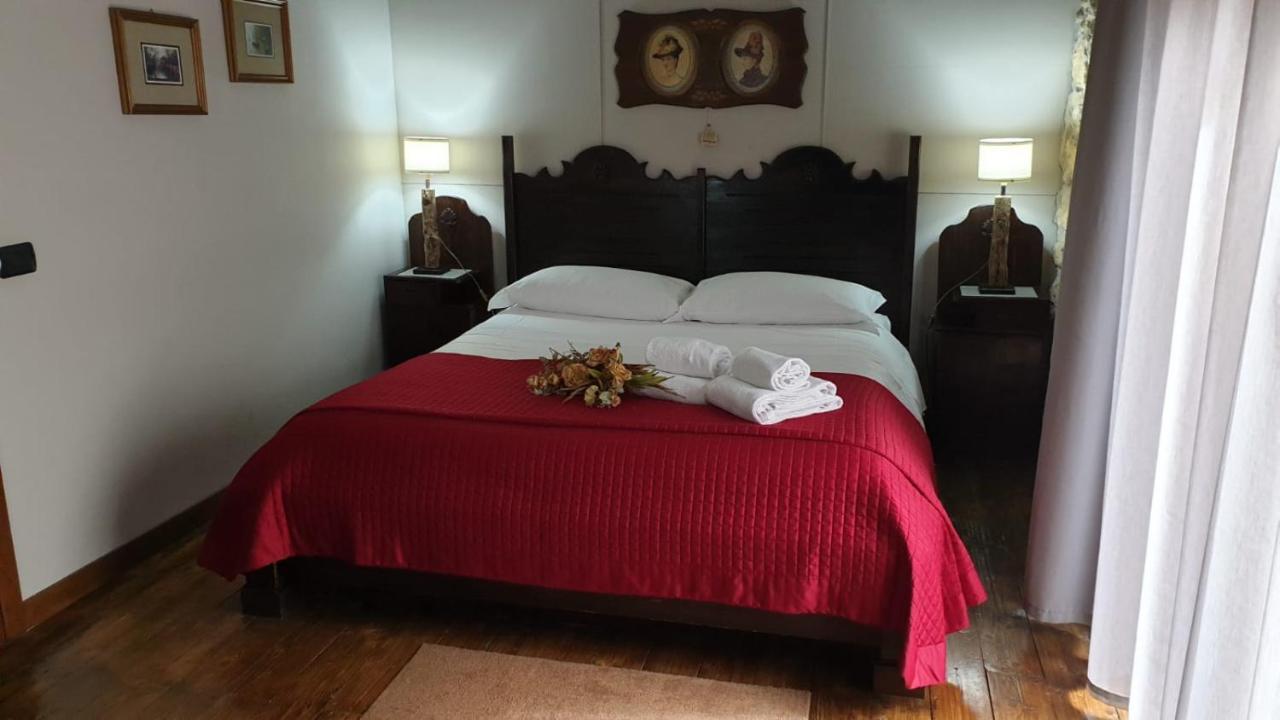 Antica Dimora Historic Building Bed & Breakfast เอนนา ภายนอก รูปภาพ